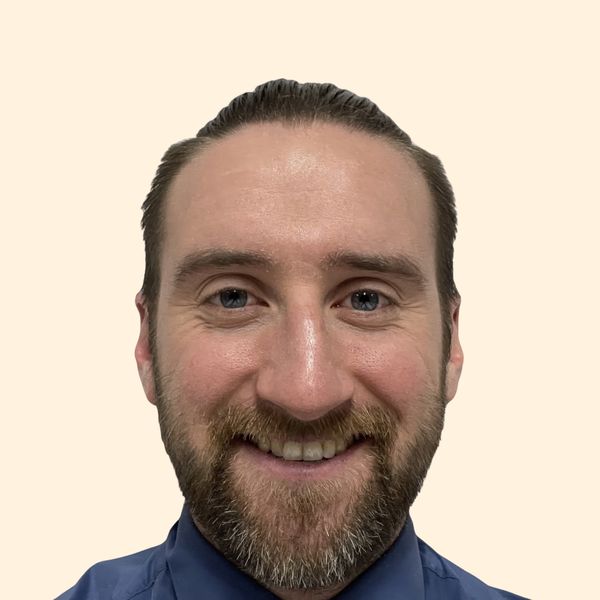Carter Humphrey, Therapist