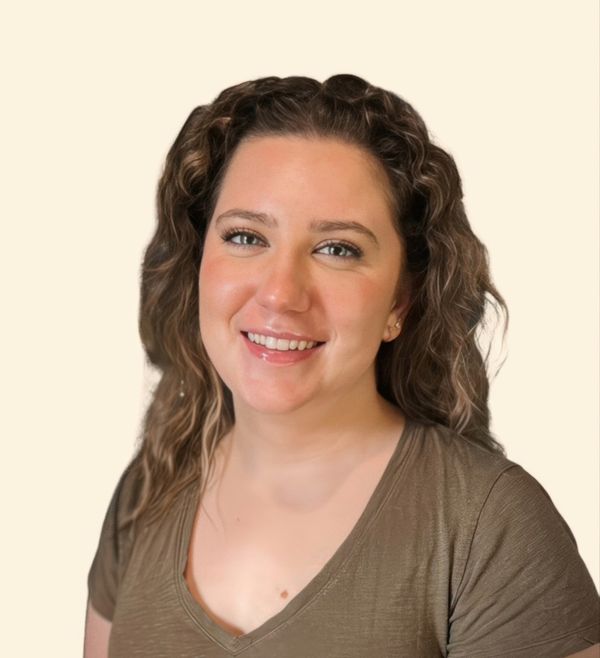 Melissa Trout, Therapist