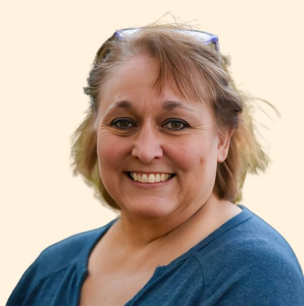 Beth Fox-Nunn, Therapy Clinician