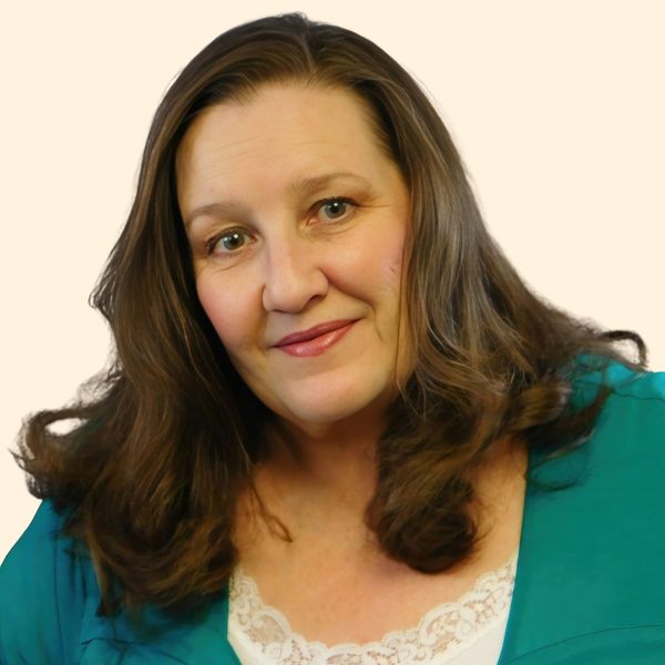 Deanna Cote, Therapist