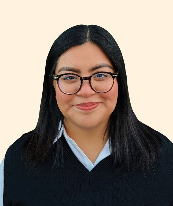 Johana Lastor Montes, Therapist