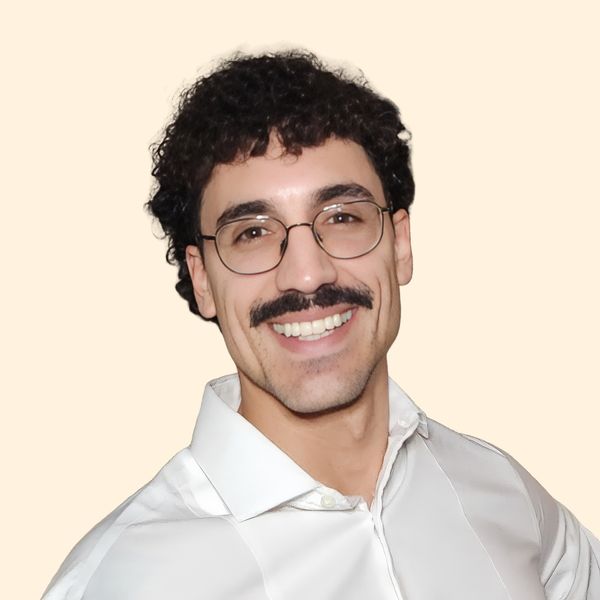 Brandon Denis, Therapist
