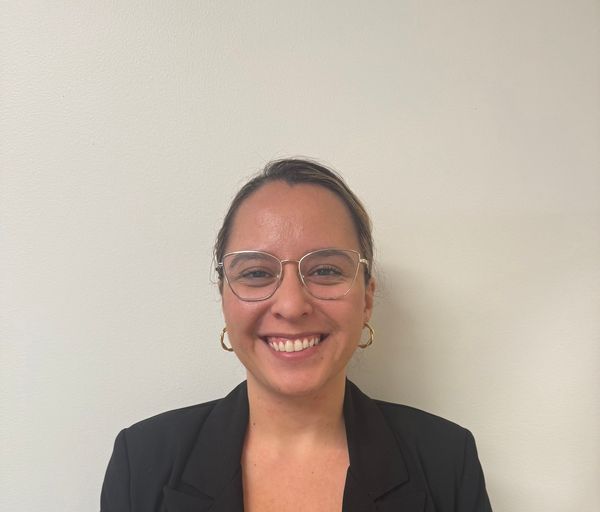 Adriana Zuno, Therapist