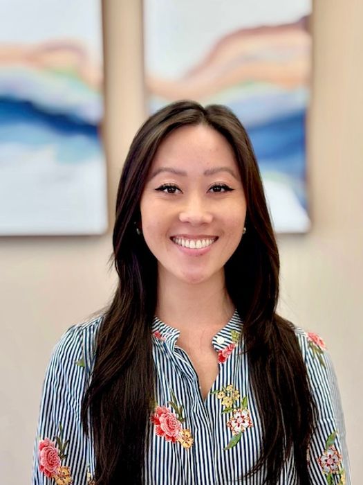 Kim Thiessen, Therapist