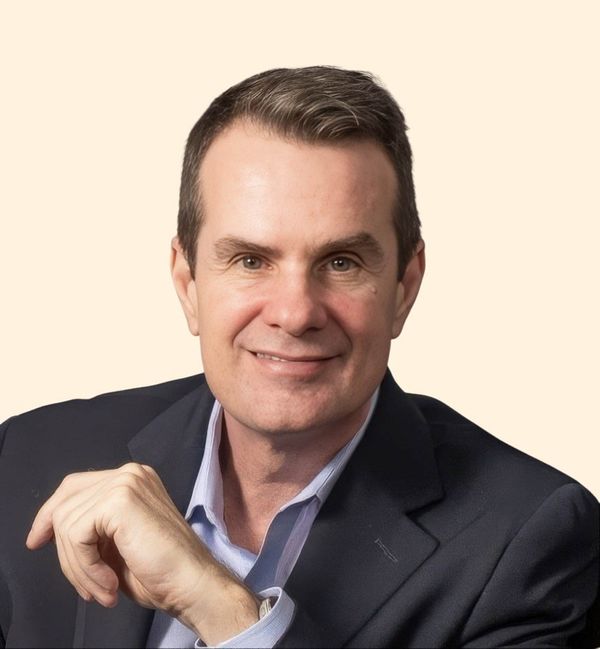 Brian Flynn, Therapist