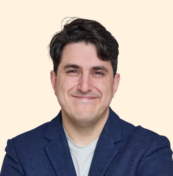 Dr. Marco Gomez, Psychologist