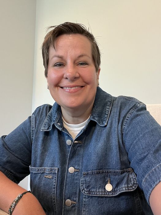 LeeAnn G Jackson, Therapist