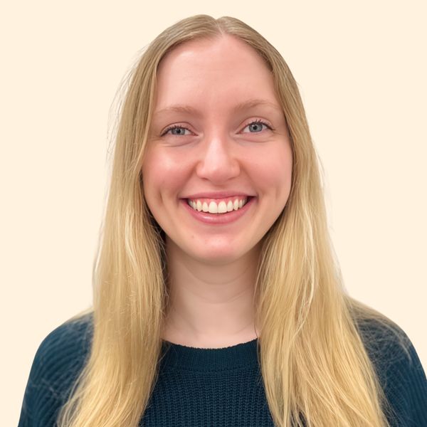Justine Cicerale, Therapist