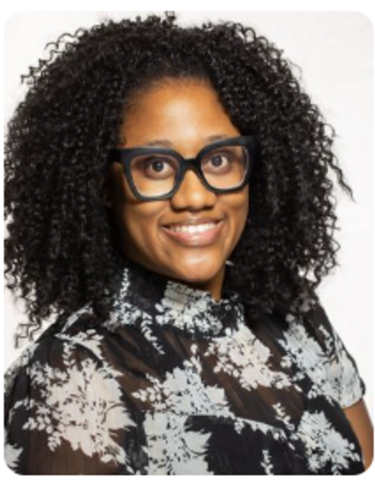 Michelle Wiggins, Therapist