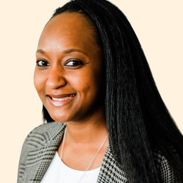 LaToya Phillips-Burkeen, Therapist