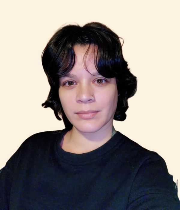 Tarrah Ashley Oktavec, Therapist
