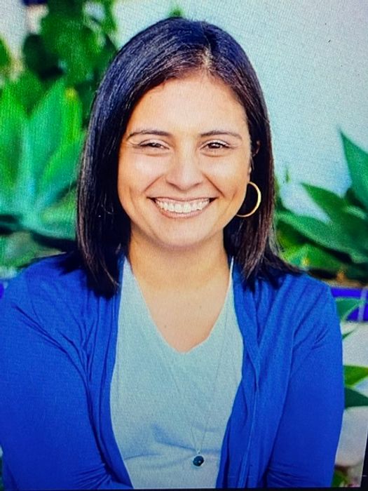 Leana Gutierrez, Therapist