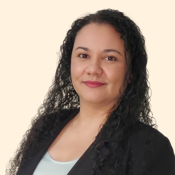 Ciji Rosa, Therapist