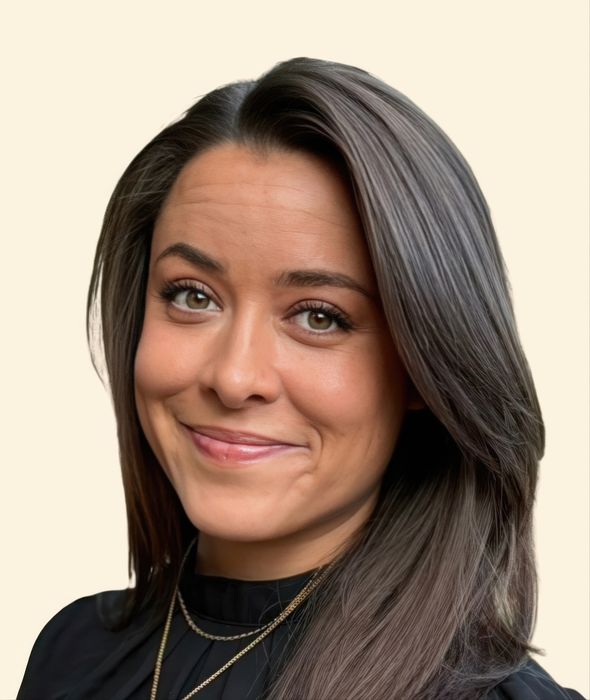 Danielle Regan, Therapy Clinician