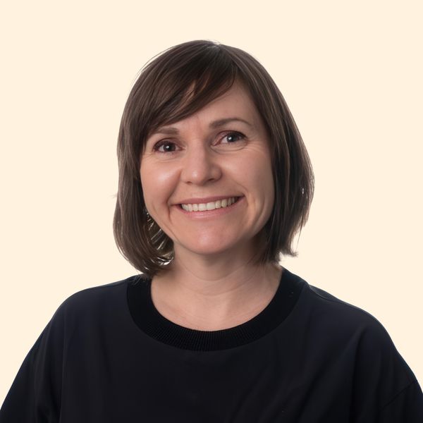 Annora Cavoulas, Therapist