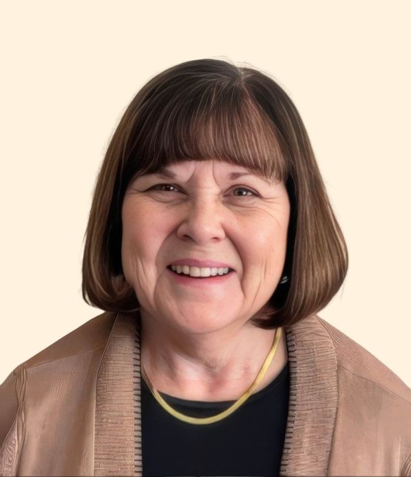 Sandi Kelliher, Therapist