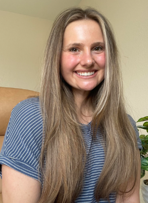 Hannah Glasrud, Therapist