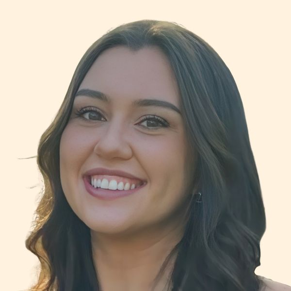 Samantha Dittrich, Therapist