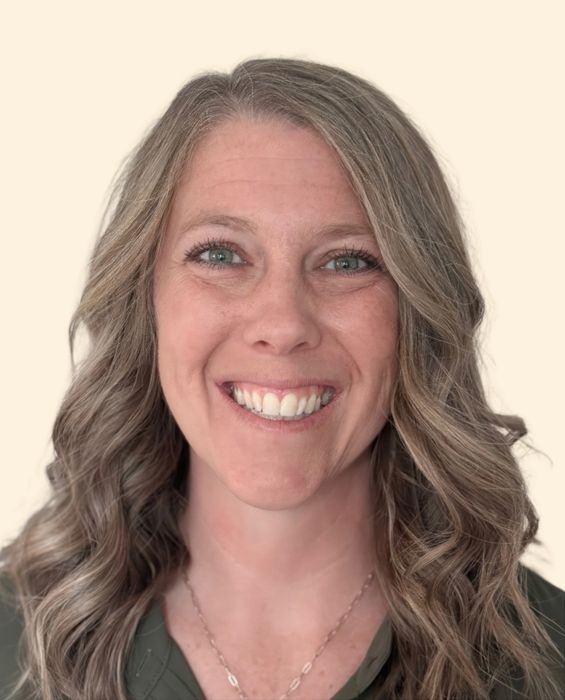 Angela Fitch, Therapist