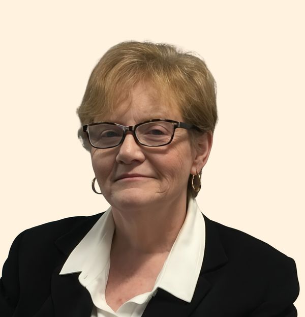 Pamela Holway, Therapist