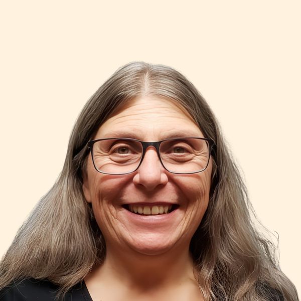 Kim Owens, Therapist
