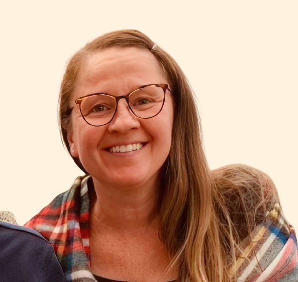 Laura Lutton Pollard, Therapist