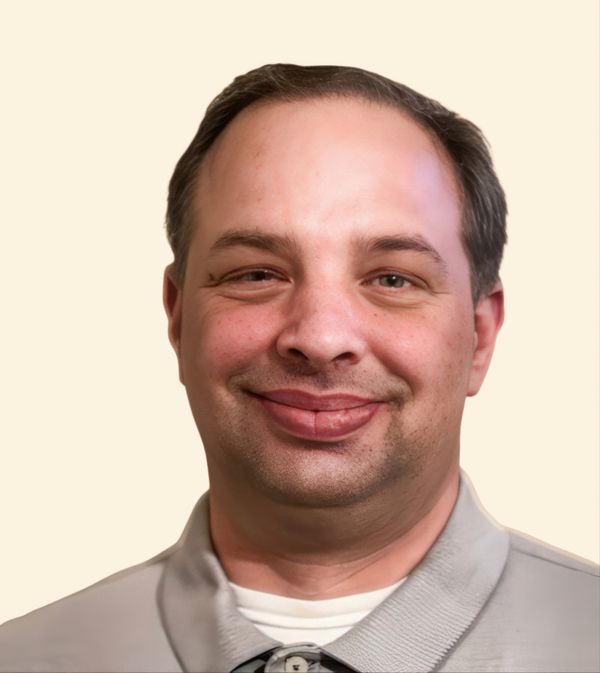 Travis McCord, Therapist