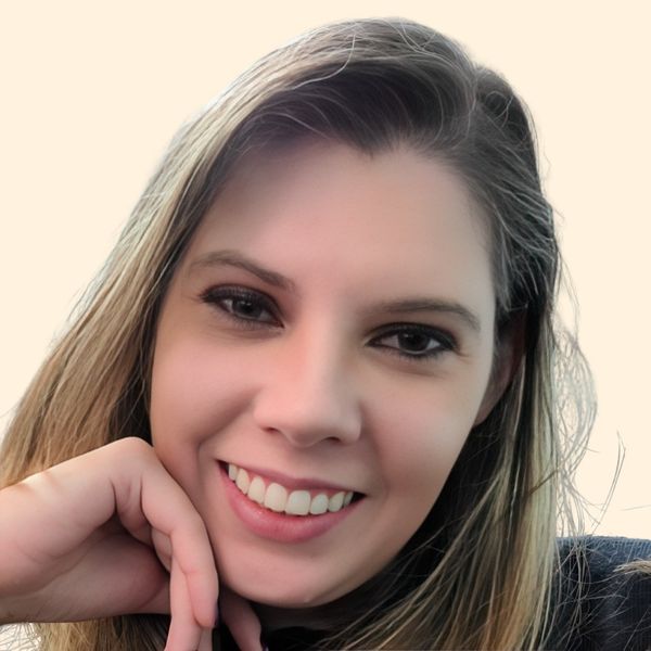 Veronica Nealis, Therapist