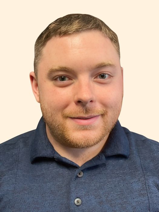 Justin Duda, Therapist