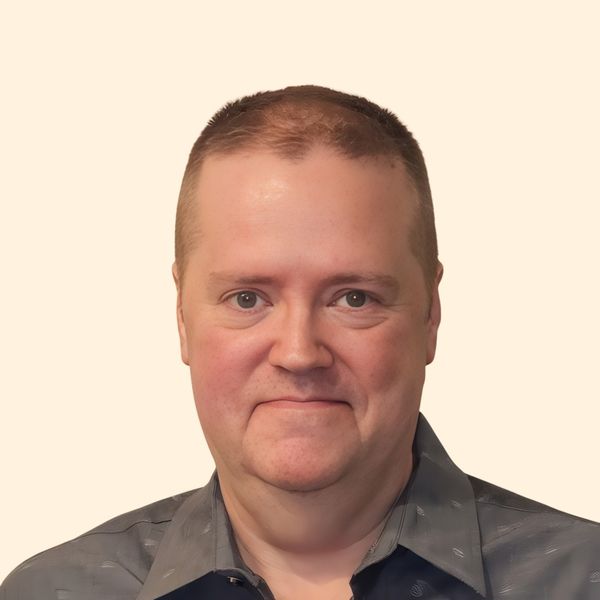 Ryan Crawford, Therapist
