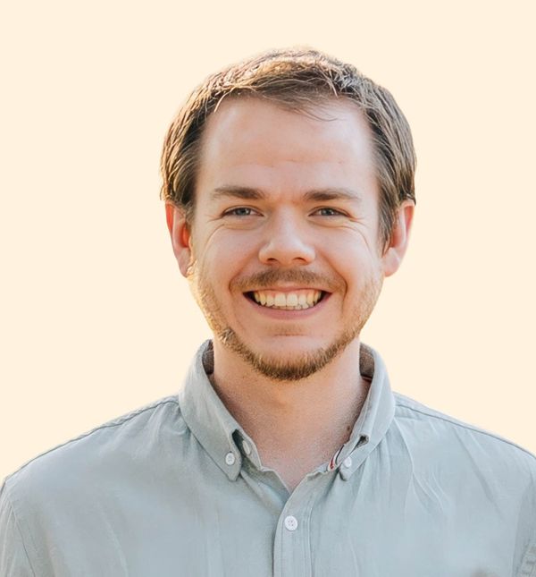 Jared Moffett, Therapist