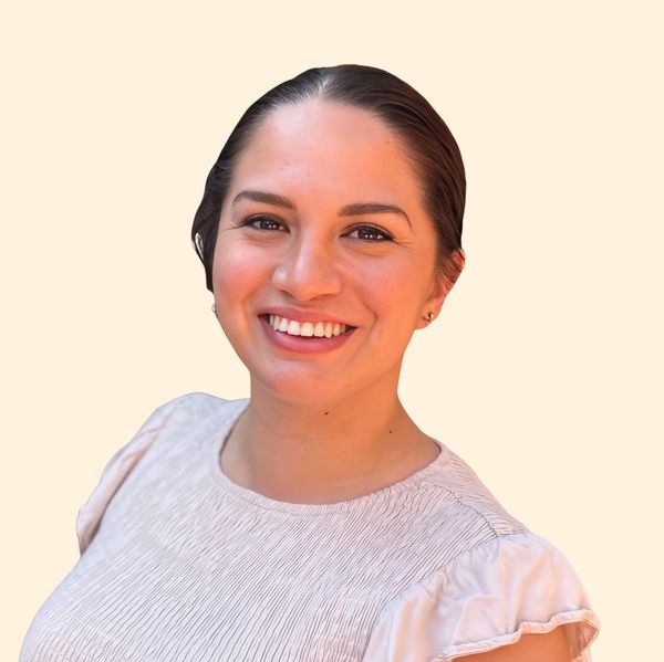 Ashley McInnis, Therapist