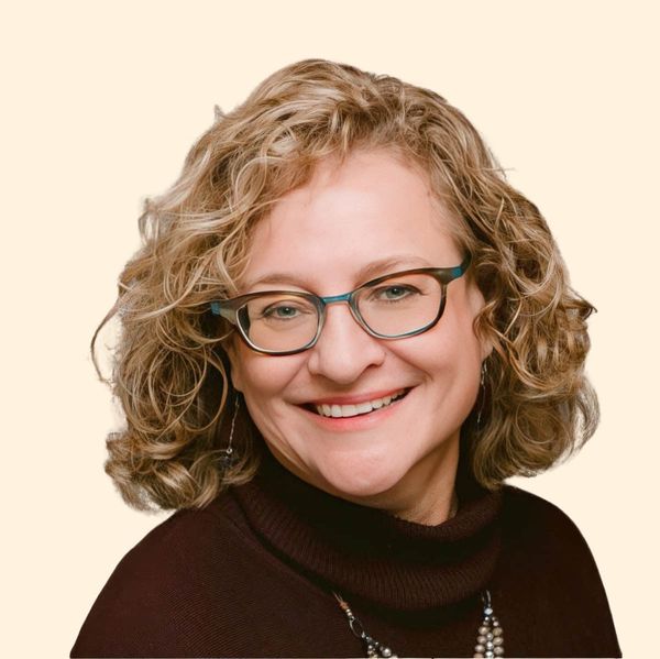 Stephanie Schleifer, Therapist
