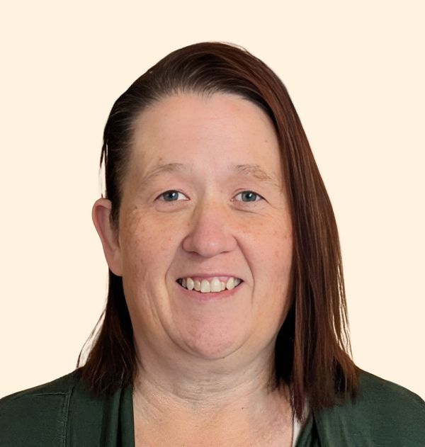 Jennifer Dula, Therapist