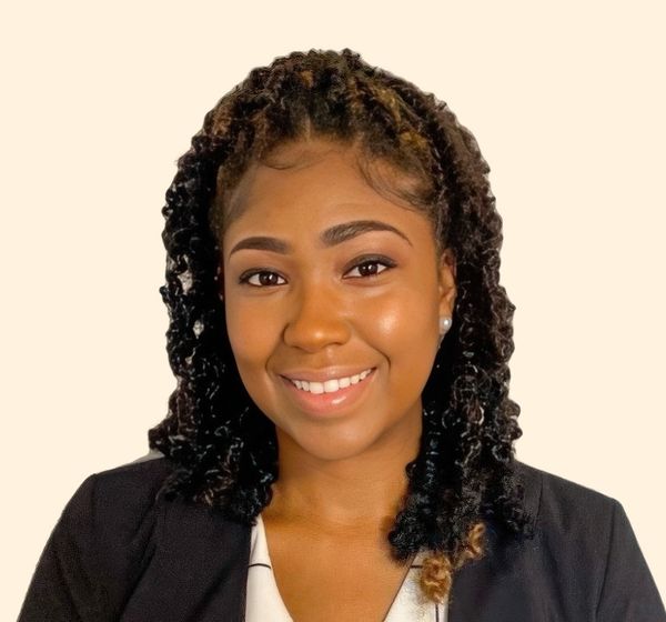 Likedra Smith, Therapist