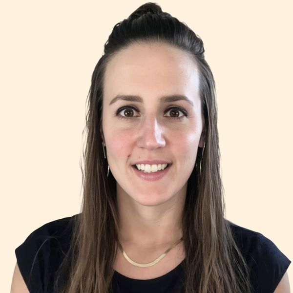 Joslin Goss, Therapist