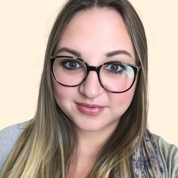 Maggie Malaney, Therapist
