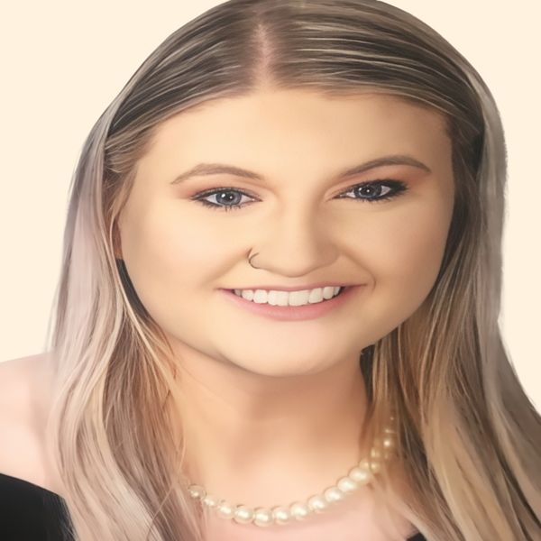 Anny Smith, Therapist