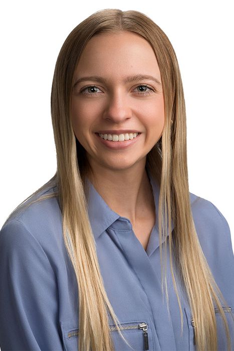 Sarah Bursley, Therapist