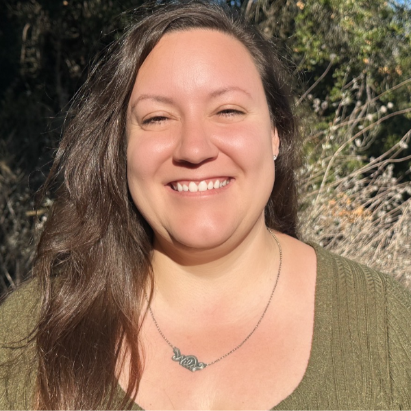 Sarah Rojas, Therapist