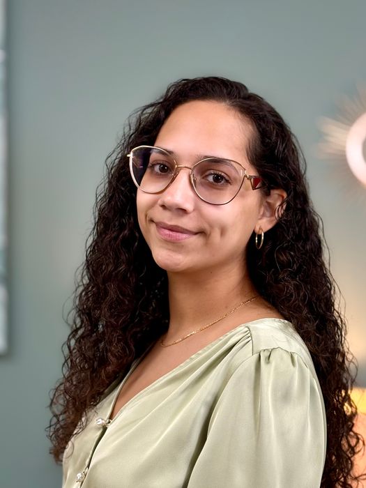 Hope Nunez, Therapist