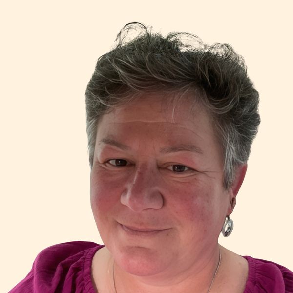 Brenda Fischel, Therapist