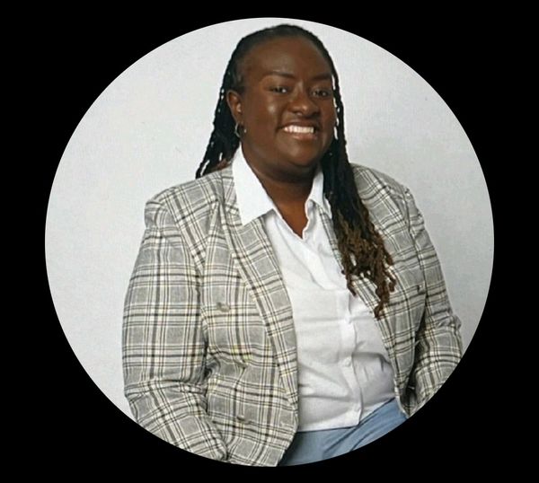 Kris Thomas, Therapist