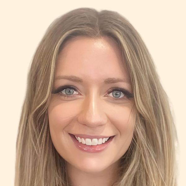 Jennifer Gerardi, Therapist