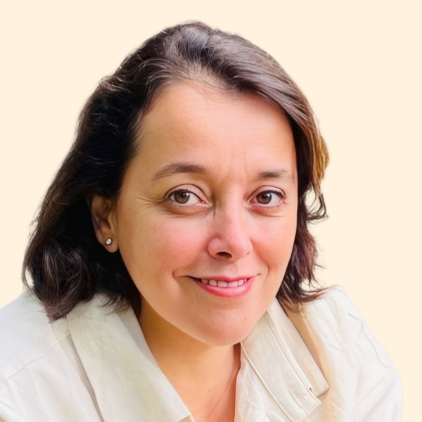 Magdalena Zilveti-Manasson, Therapist