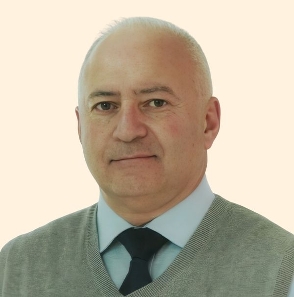 Levon Ter-Bagdasarian, Nurse Practitioner