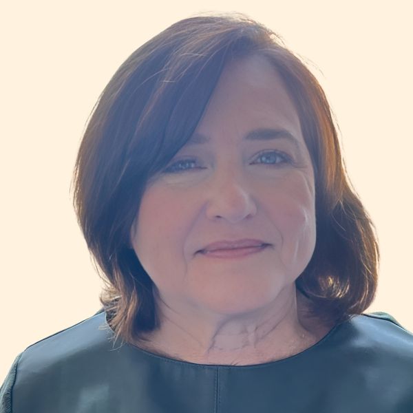 Elisabeth Moreno, Therapist
