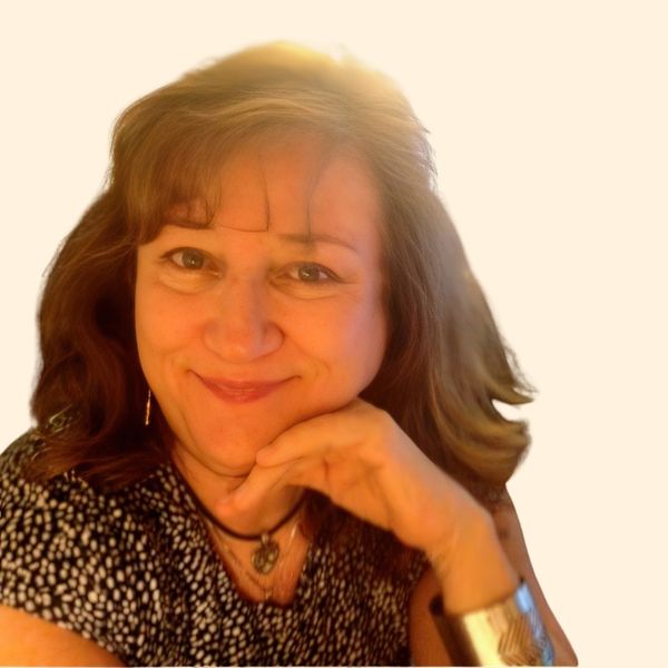 Elizabeth DiGuiseppi, Therapist