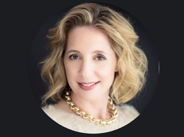 Danielle  Mitock, Therapist