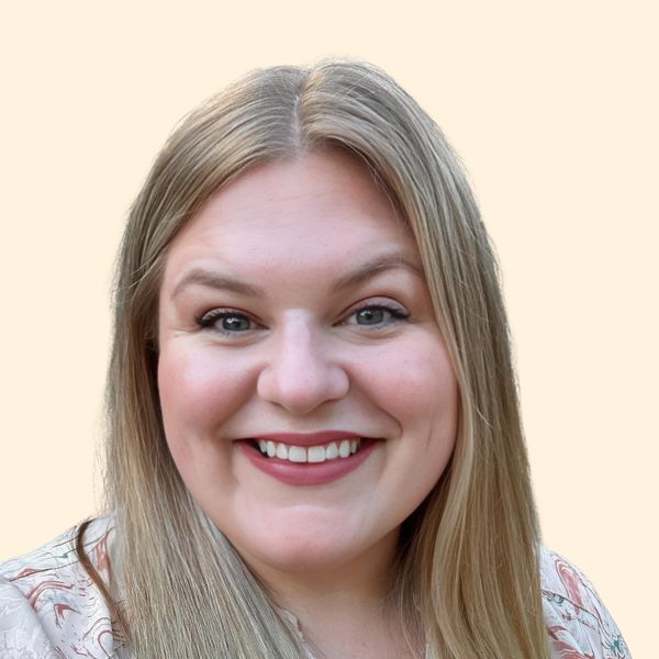 Katie Singer, Therapist